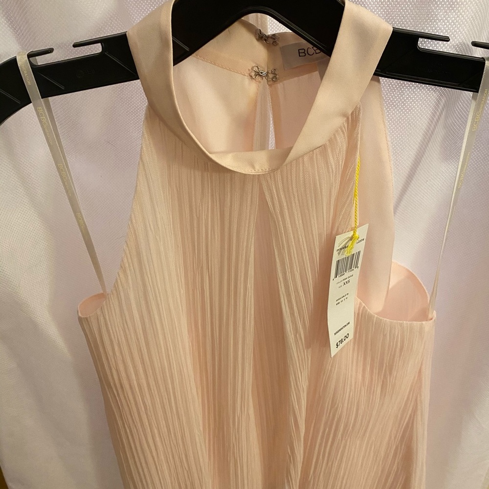 Matching Shirt for Skirt Light Pink BCBG